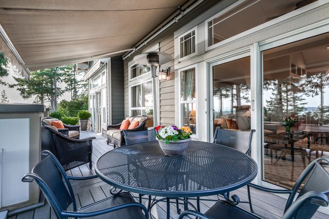 54279 at 4986 Edendale Court, West Vancouver