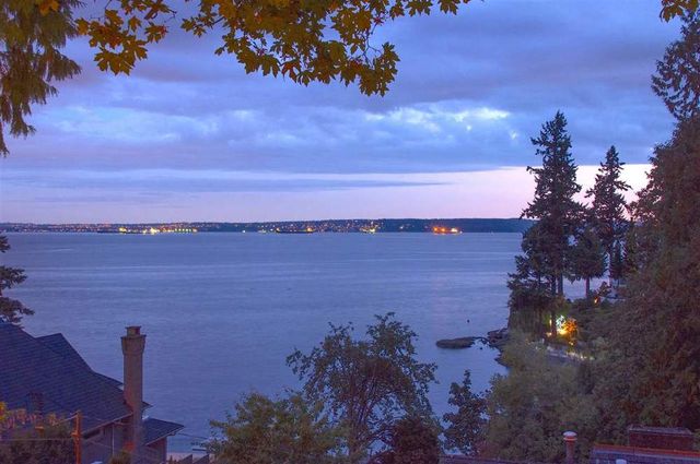 54433 at 235 Maple Lane, West Vancouver