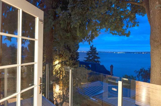 54466 at 235 Maple Lane, West Vancouver