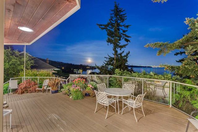 54607 at 3660 Creery Avenue, West Vancouver