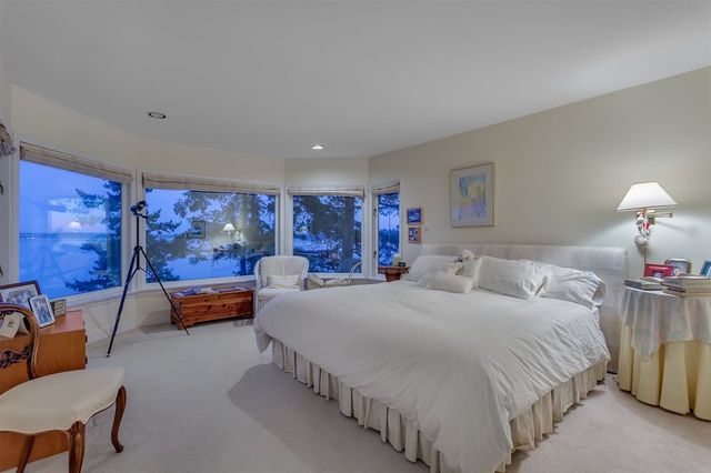 54622 at 3660 Creery Avenue, West Vancouver