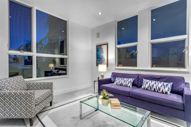 58420 at 5453 Vista Court, West Vancouver