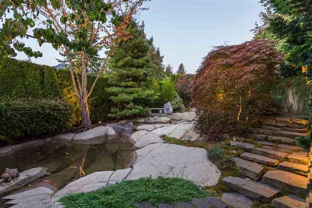 58447 at 5453 Vista Court, West Vancouver