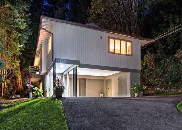 58697 at 3913 Bayridge Place, West Vancouver