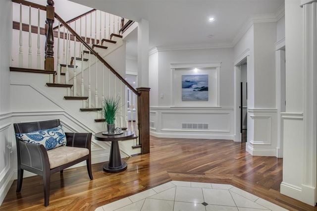 60701 at 3440 Wellington Crescent, North Vancouver