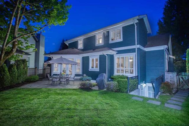 60725 at 3440 Wellington Crescent, North Vancouver