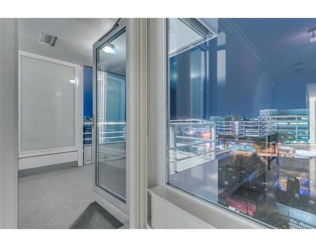 61729 at 703 - 133 E Esplanade Avenue, North Vancouver