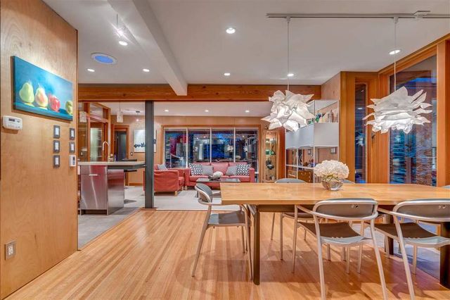 62762 at 3575 Emerald Drive, North Vancouver