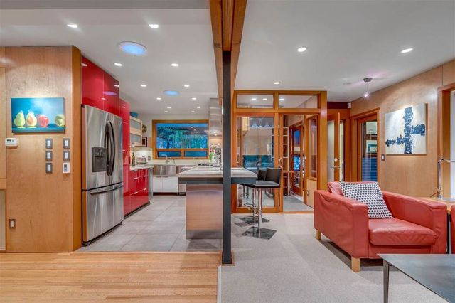 62766 at 3575 Emerald Drive, North Vancouver