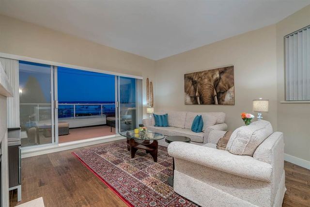 63654 at 2318 Marine Drive, West Vancouver