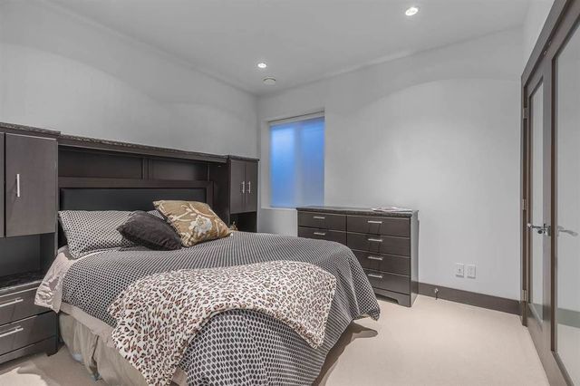 63817 at 1369 20th Street, West Vancouver