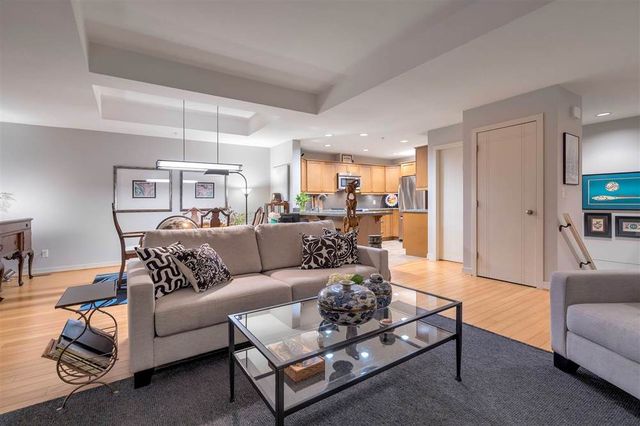 64339 at 8681 Seascape Drive, West Vancouver