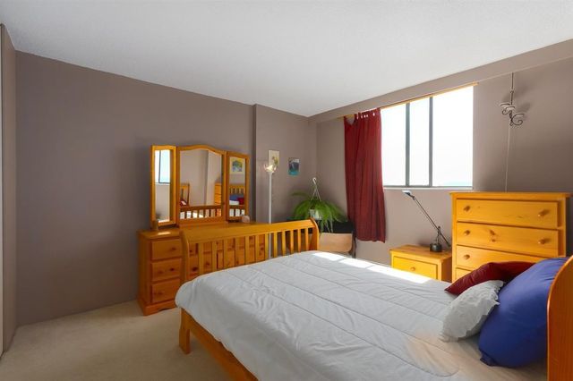 65248 at 1907 - 145 St. Georges Avenue, North Vancouver