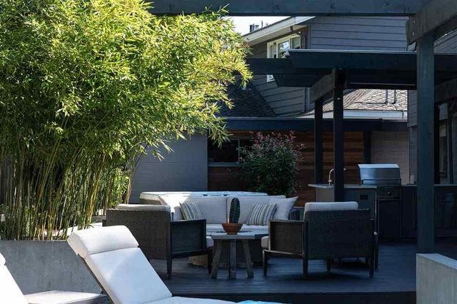 65592 at 1284 Greenbriar Way, North Vancouver