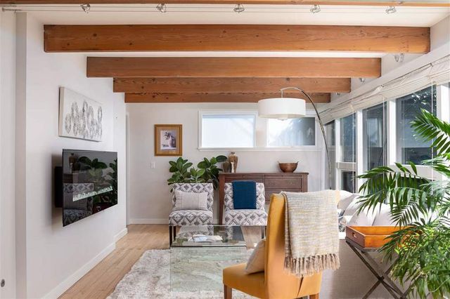 65652 at 1284 Greenbriar Way, North Vancouver