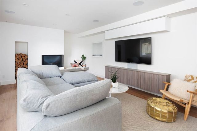 65924 at 1288 Steeple Drive, Coquitlam