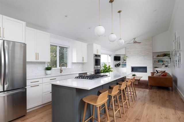 65934 at 1288 Steeple Drive, Coquitlam