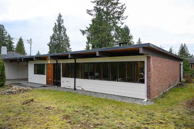 67753 at 3615 Edgemont Boulevard, North Vancouver