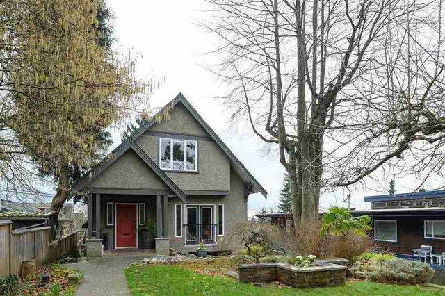 67783 at 429 E 18th Street, North Vancouver