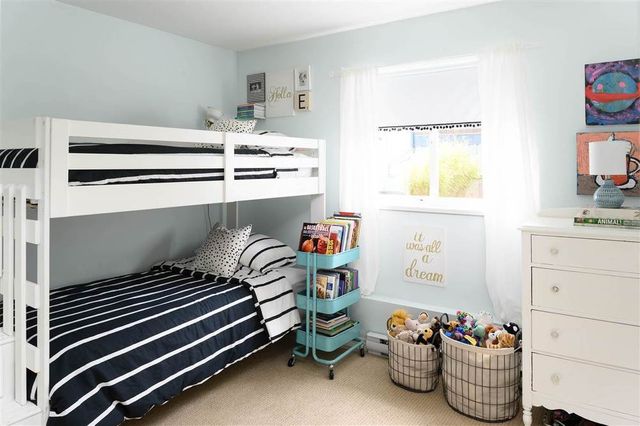 67838 at 429 E 18th Street, North Vancouver