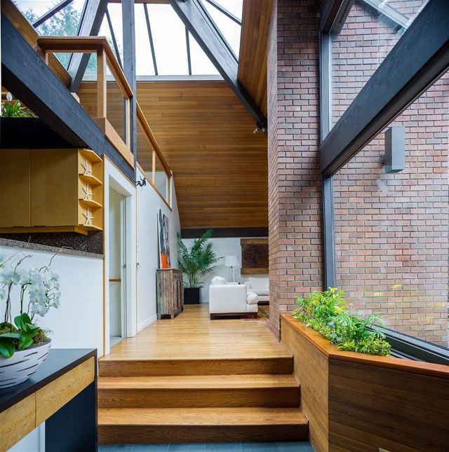 68252 at 5537 Cliffridge Place, North Vancouver