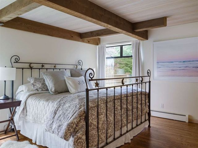 68287 at 5537 Cliffridge Place, North Vancouver