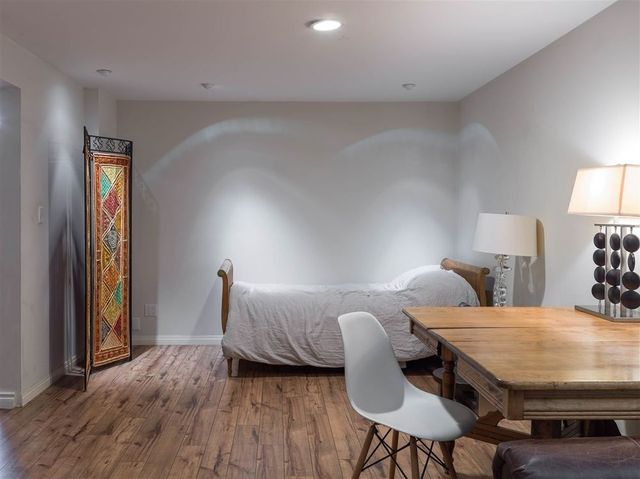 68312 at 5537 Cliffridge Place, North Vancouver