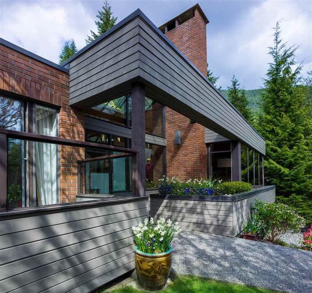 68317 at 5537 Cliffridge Place, North Vancouver