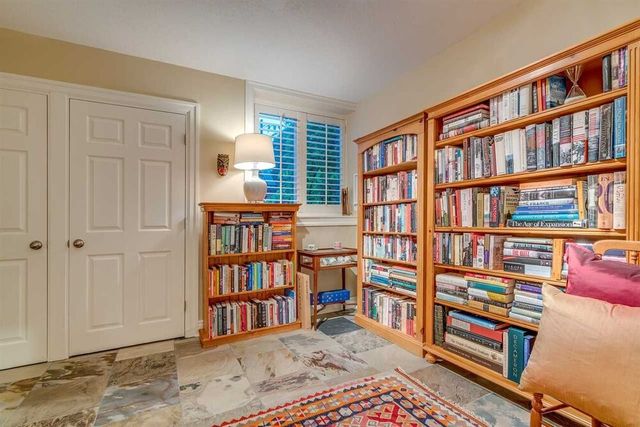 71166 at 2286 Ottawa Avenue, West Vancouver