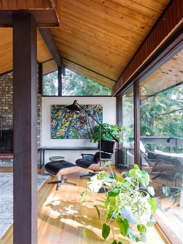 74120 at 615 E Kings Road, North Vancouver