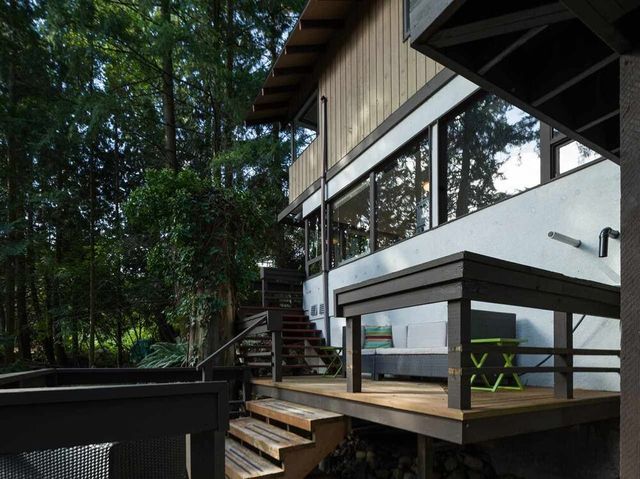 74492 at 615 E Kings Road, North Vancouver