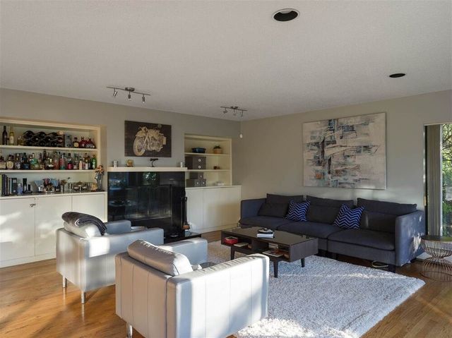 73548 at 5338 Montiverdi Place, West Vancouver