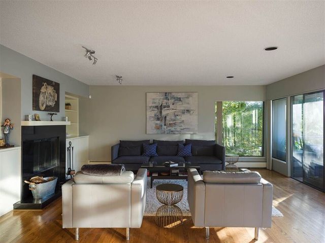 73588 at 5338 Montiverdi Place, West Vancouver