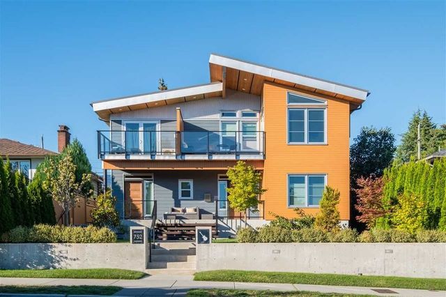 74227 at 752 E 5th Street, North Vancouver