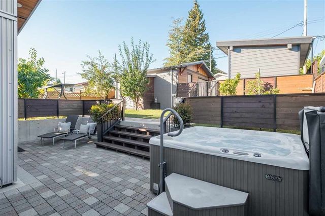 74397 at 752 E 5th Street, North Vancouver