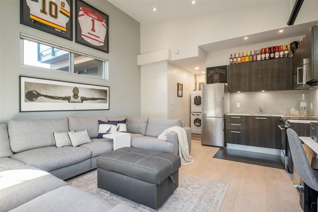 74413 at 752 E 5th Street, North Vancouver