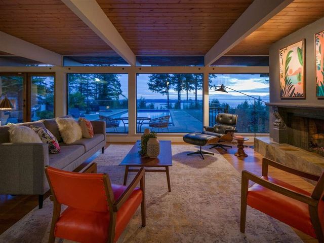 75942 at 4514 Woodgreen Drive, West Vancouver