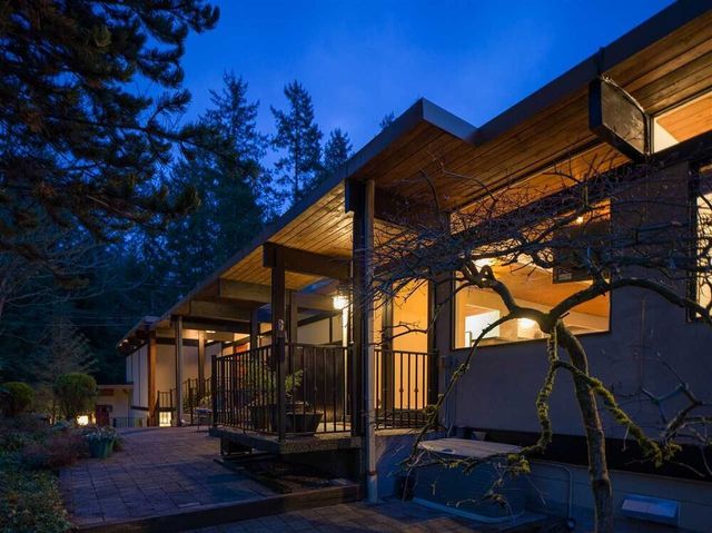 76048 at 4514 Woodgreen Drive, West Vancouver