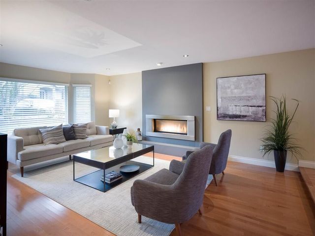 76200 at 931 Forest Hills Drive, North Vancouver