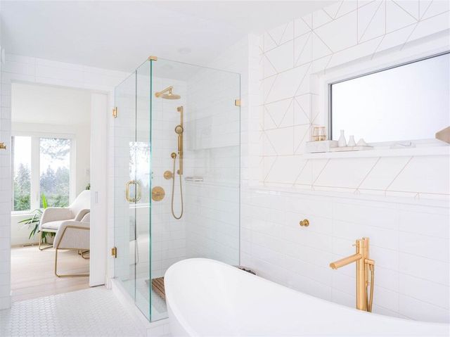 76982 at 2740 Rosebery Avenue, West Vancouver