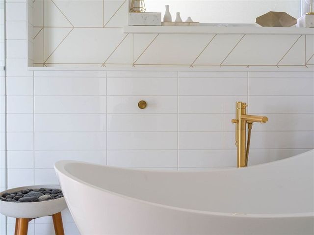 76987 at 2740 Rosebery Avenue, West Vancouver