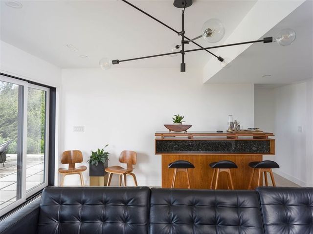 77007 at 2740 Rosebery Avenue, West Vancouver