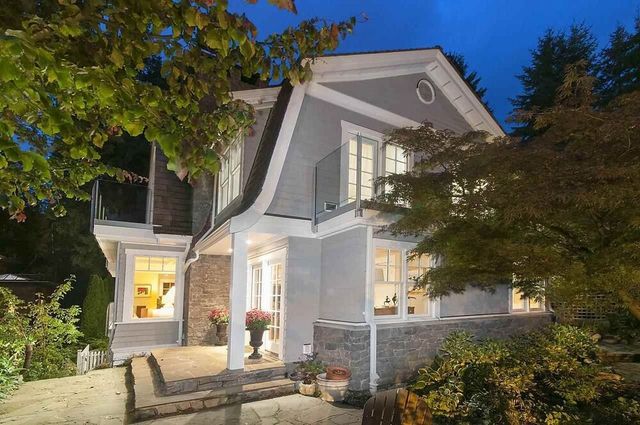 77116 at 235 Maple Lane, West Vancouver