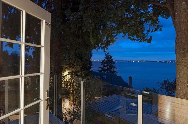 77176 at 235 Maple Lane, West Vancouver