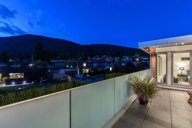 77815 at 977 Hampshire Road, North Vancouver