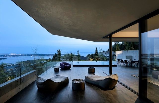 77932 at 1609 Marlowe Place, West Vancouver