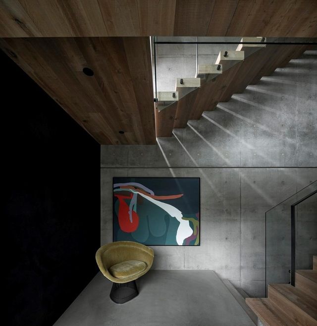 77937 at 1609 Marlowe Place, West Vancouver