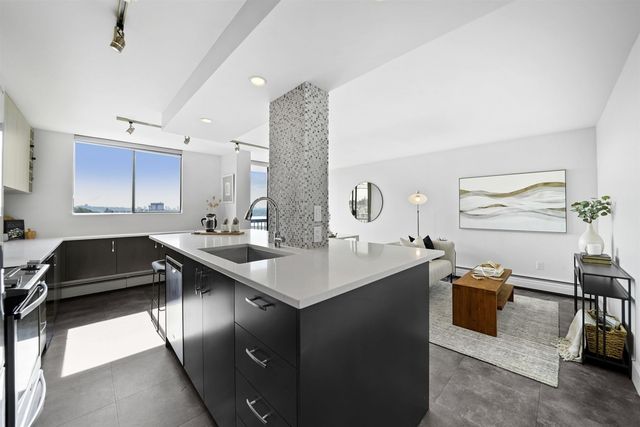 78264 at 907 - 145 St. Georges Avenue, North Vancouver