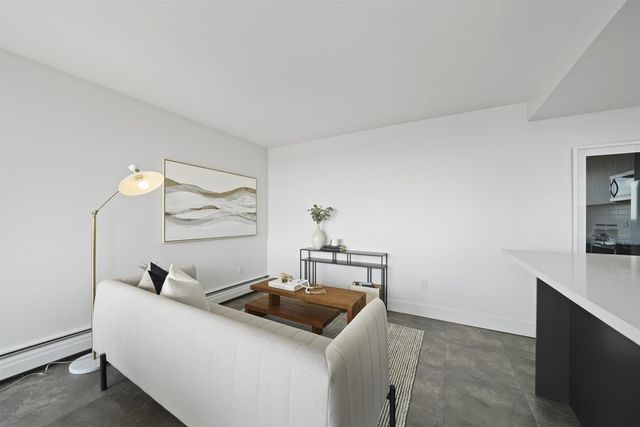 78295 at 907 - 145 St. Georges Avenue, North Vancouver