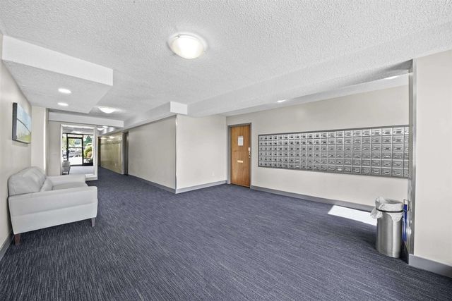 78304 at 907 - 145 St. Georges Avenue, North Vancouver